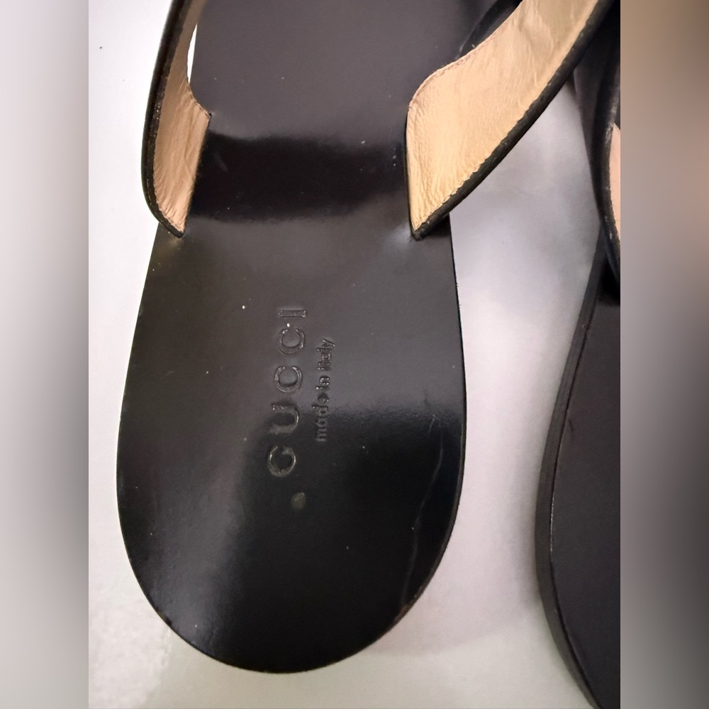 Gucci Black and Gold Sandals - Picture 14 of 16